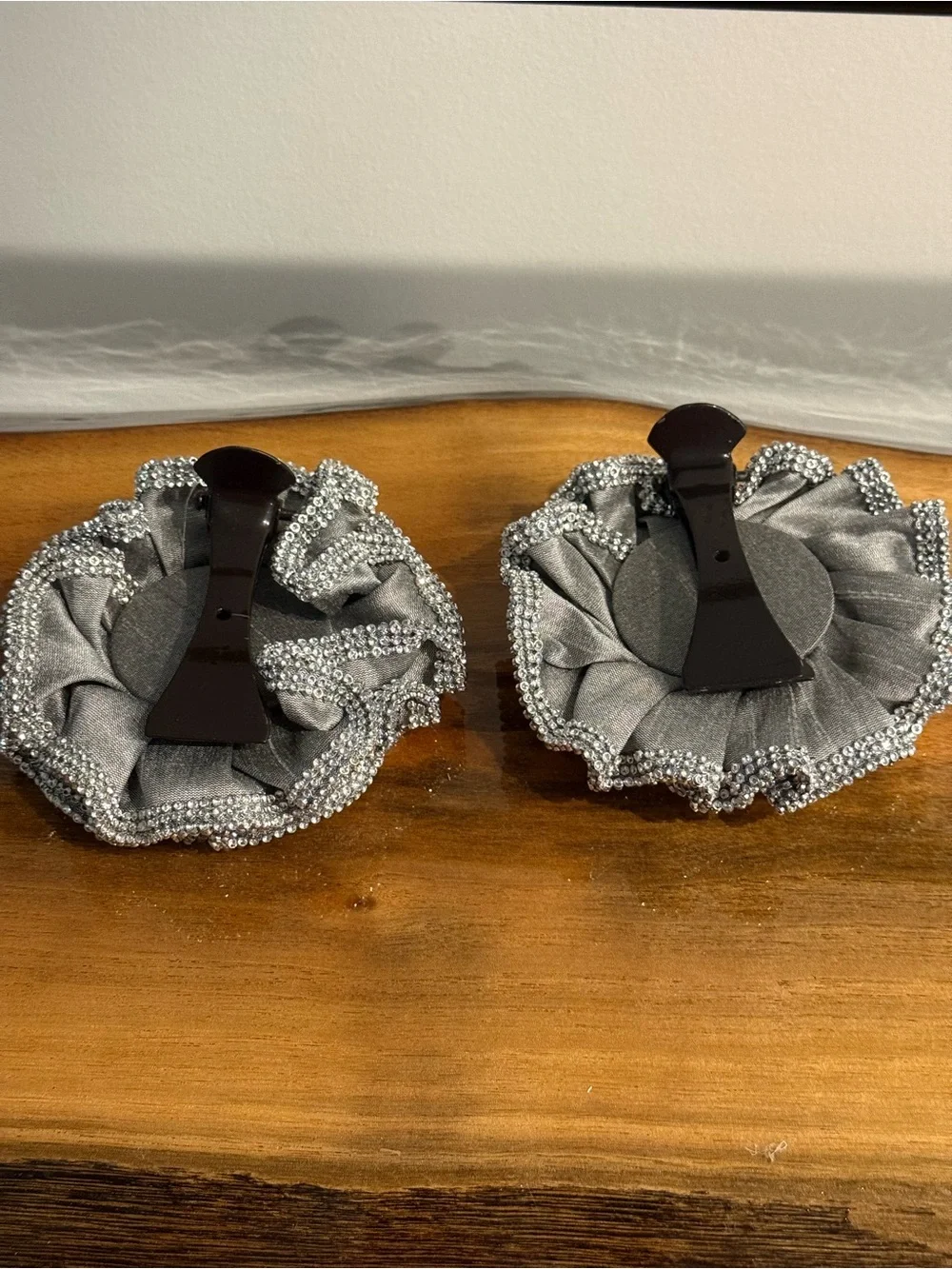Elegant Silver Beaded Flower Curtain Clips -Home Curtains